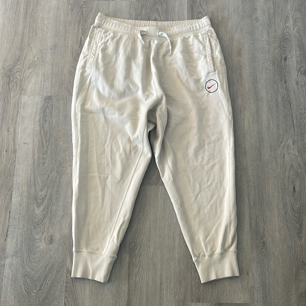 Nike Sportswear Men's Cosmic Jogger Fleece Lined Pants Lt. Orewood Brown XL